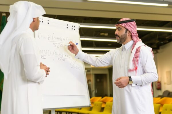 دورة مهارات العلاقات العامة ( الاتصال المؤسسي )